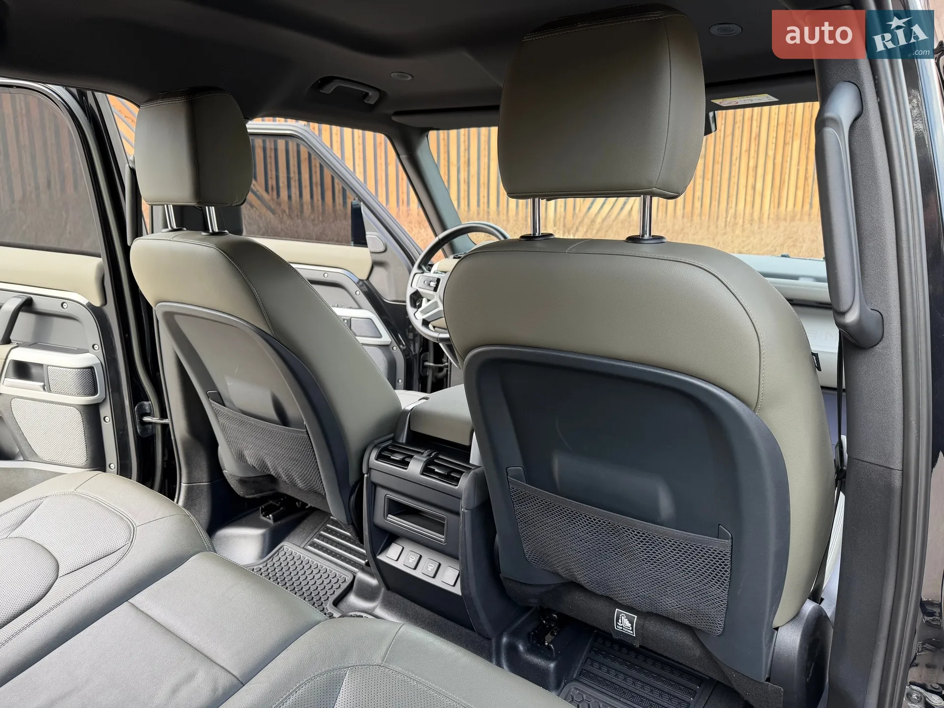 2022 Land Rover Defender - мініатюра 113