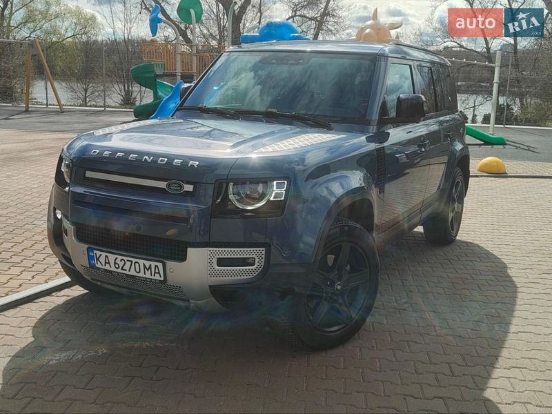 Land Rover Defender 2022