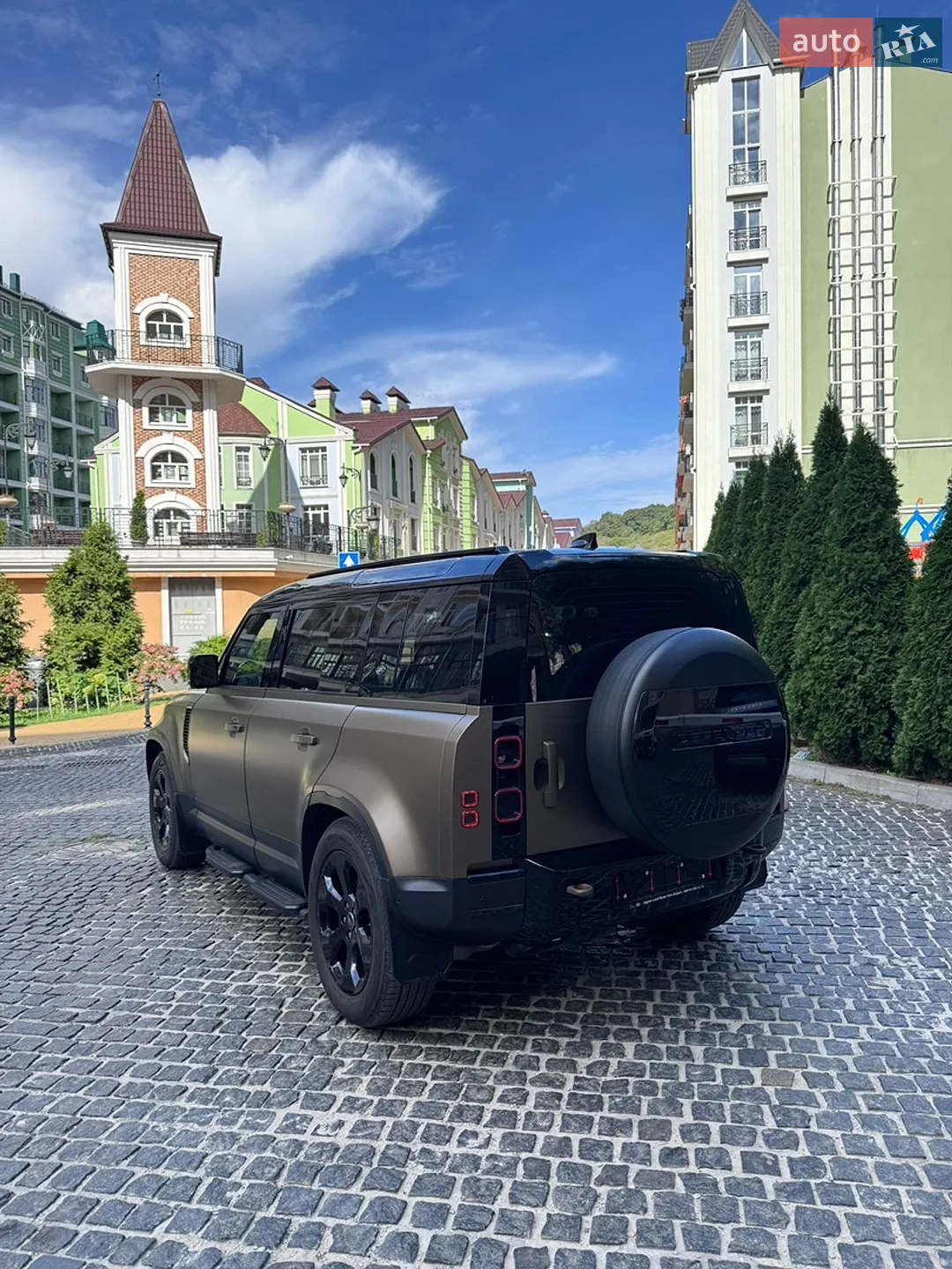 2023 Land Rover Defender - мініатюра 11