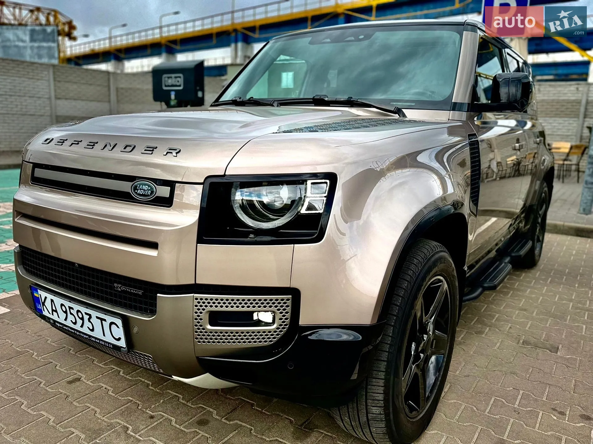2022 Land Rover Defender - мініатюра 10