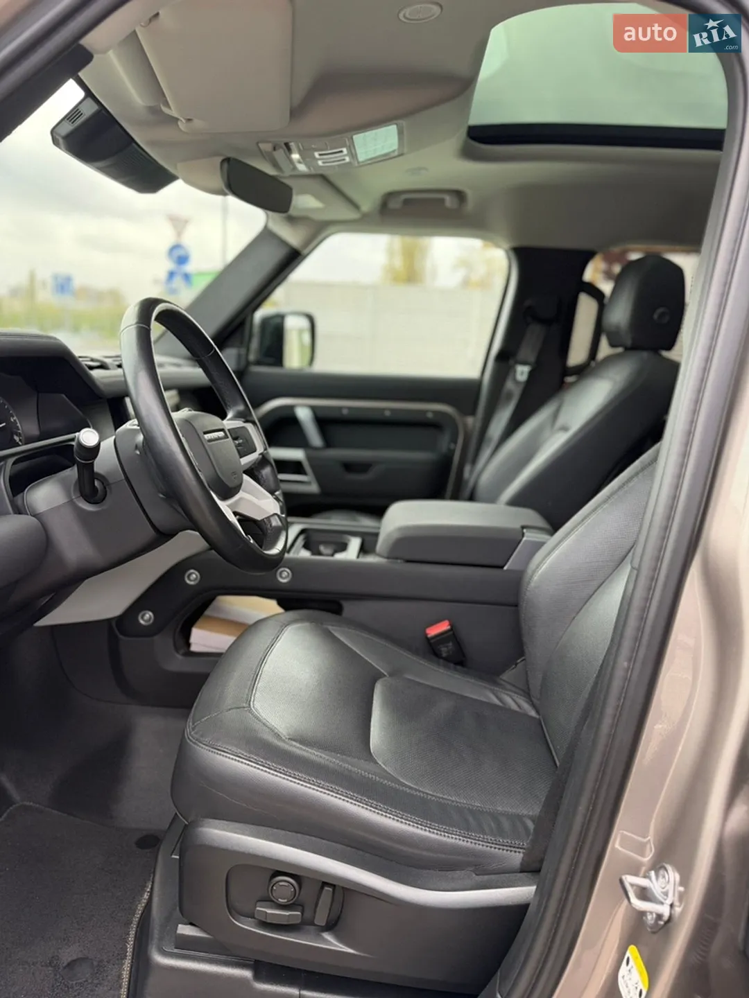 2022 Land Rover Defender - мініатюра 19