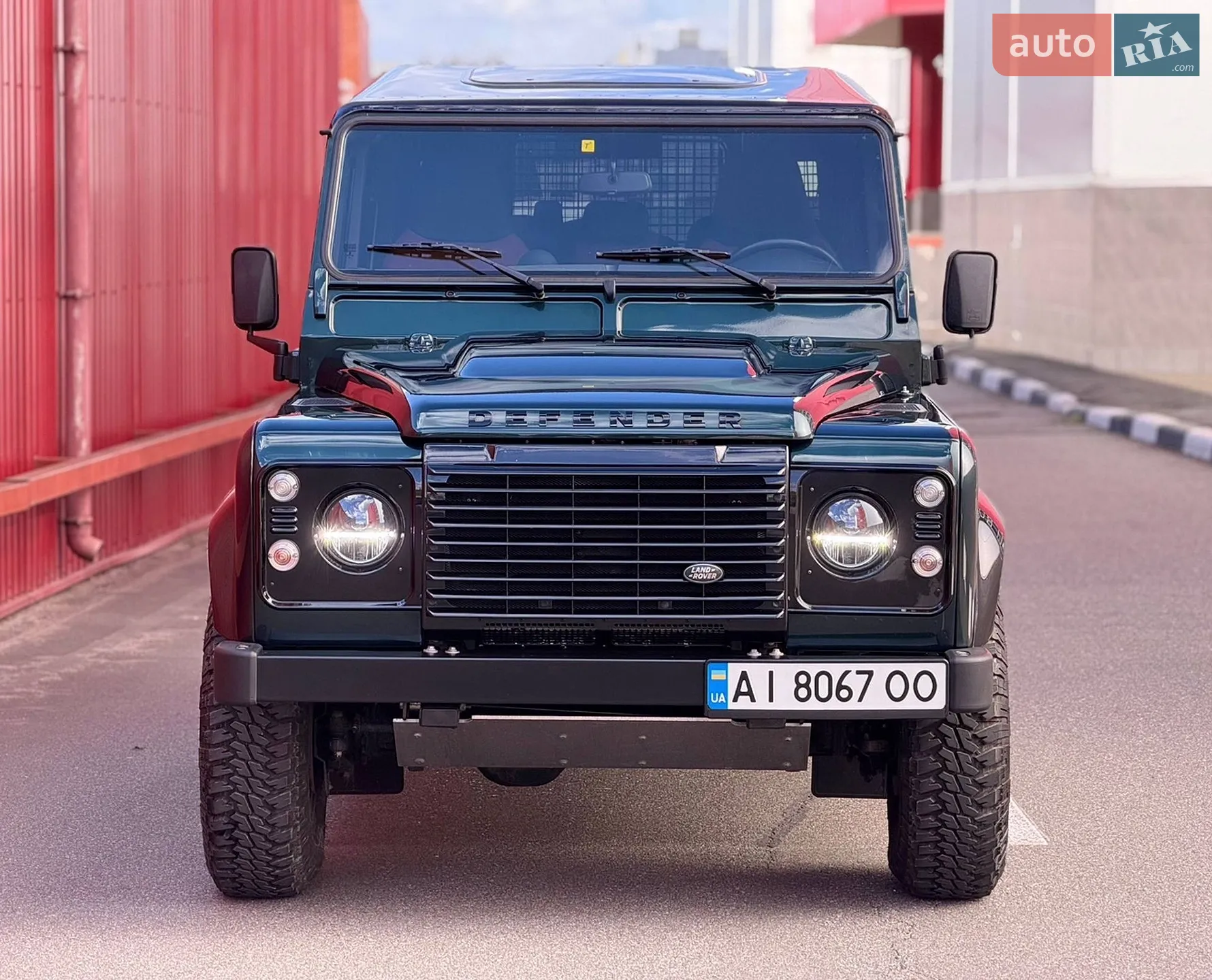 2016 Land Rover Defender - мініатюра 19