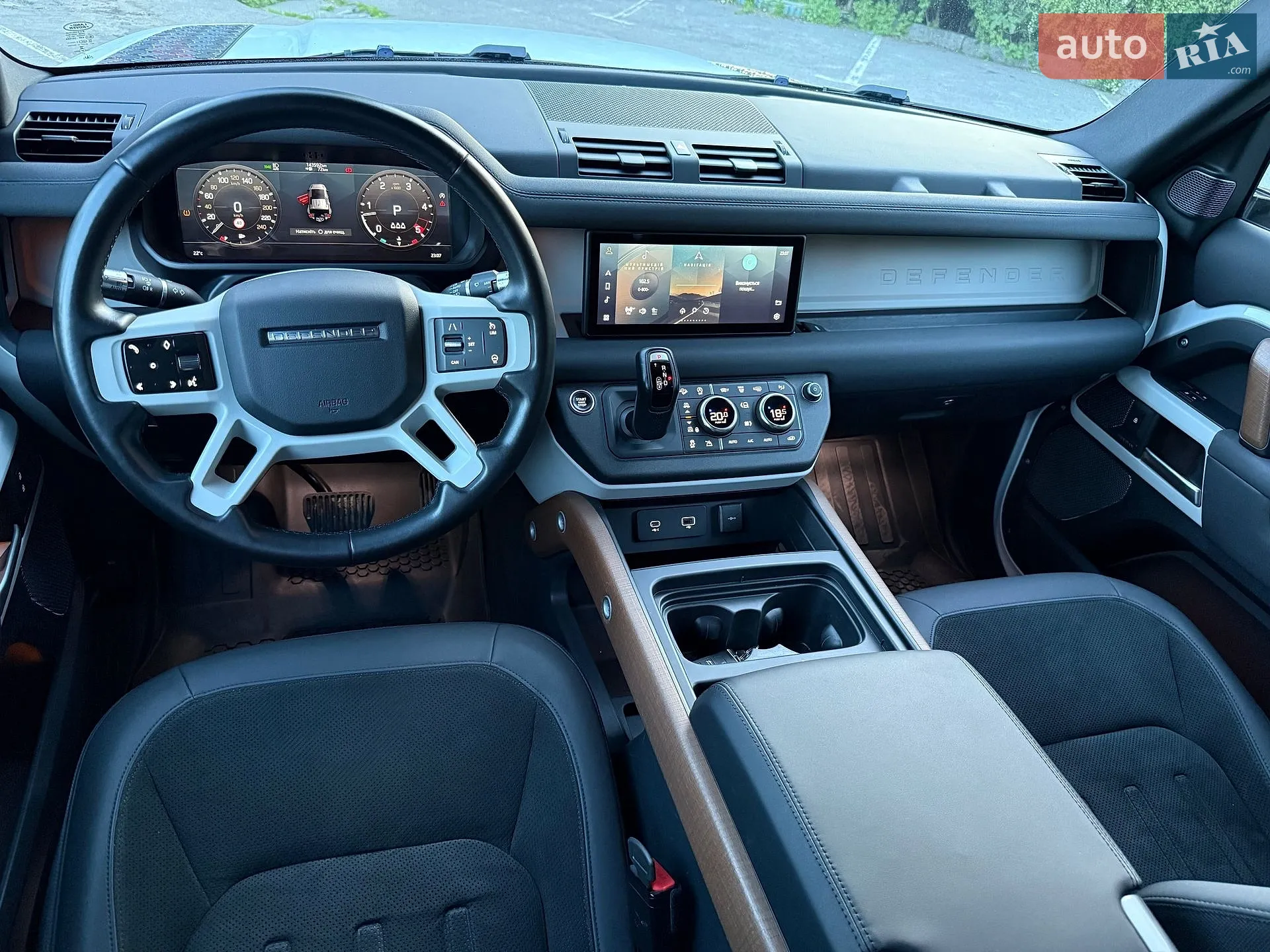 2021 Land Rover Defender - мініатюра 36