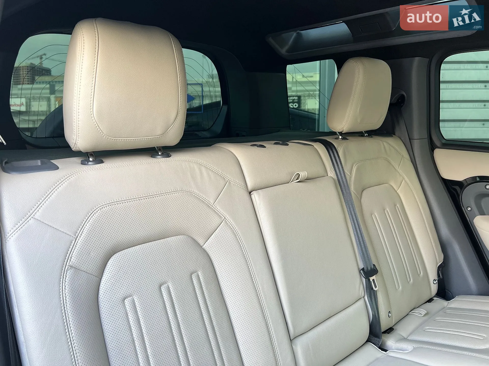 2021 Land Rover Defender - мініатюра 23