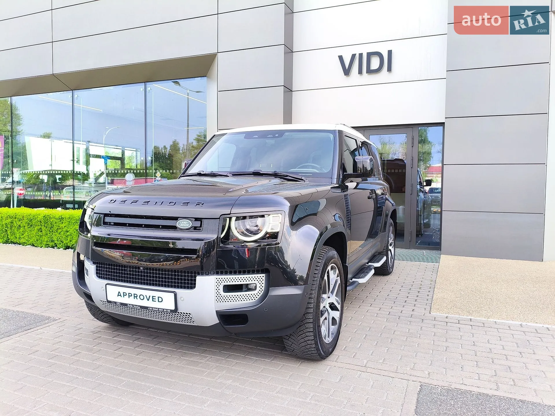 2021 Land Rover Defender - мініатюра 9