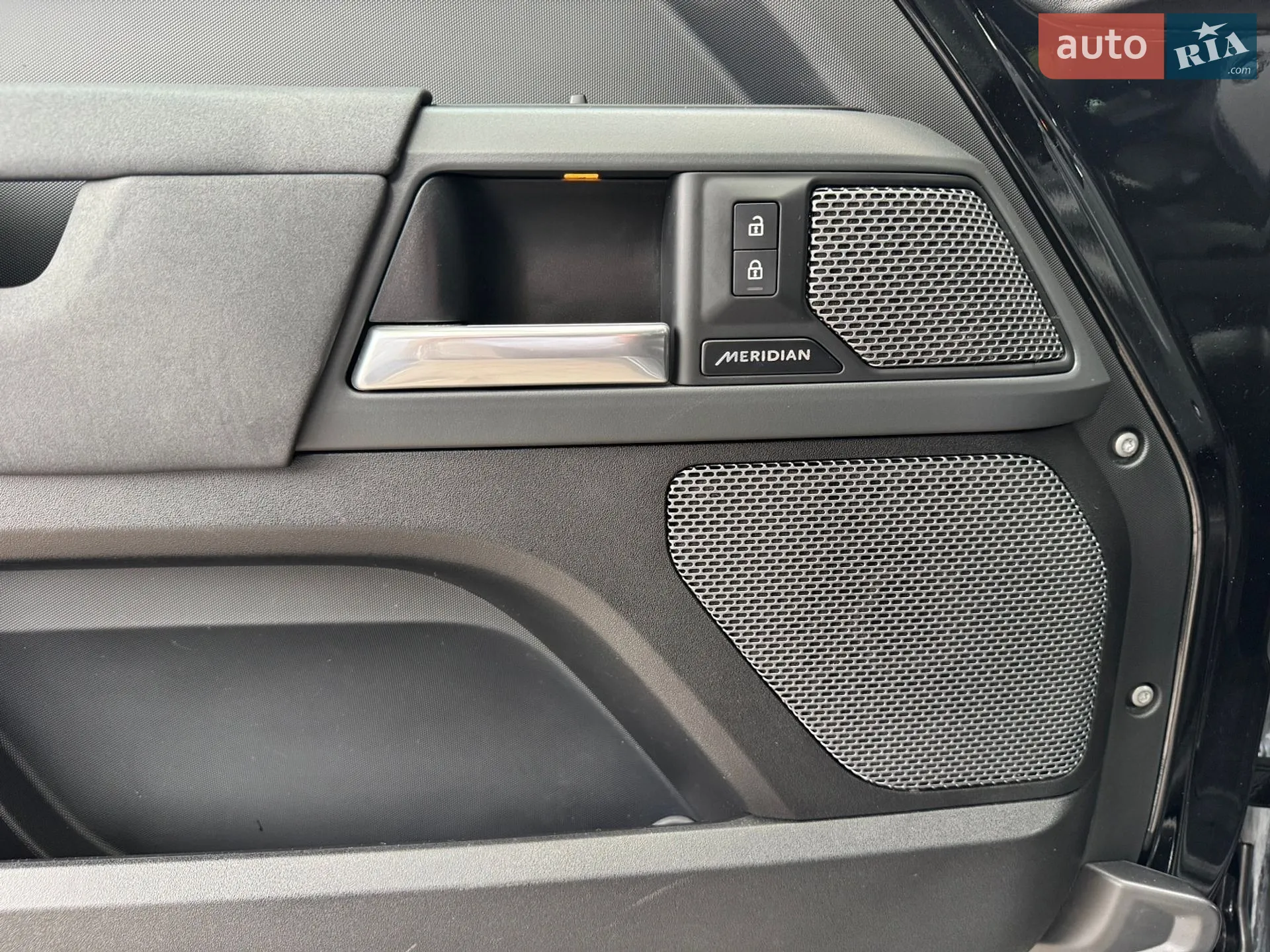 2022 Land Rover Defender - мініатюра 9