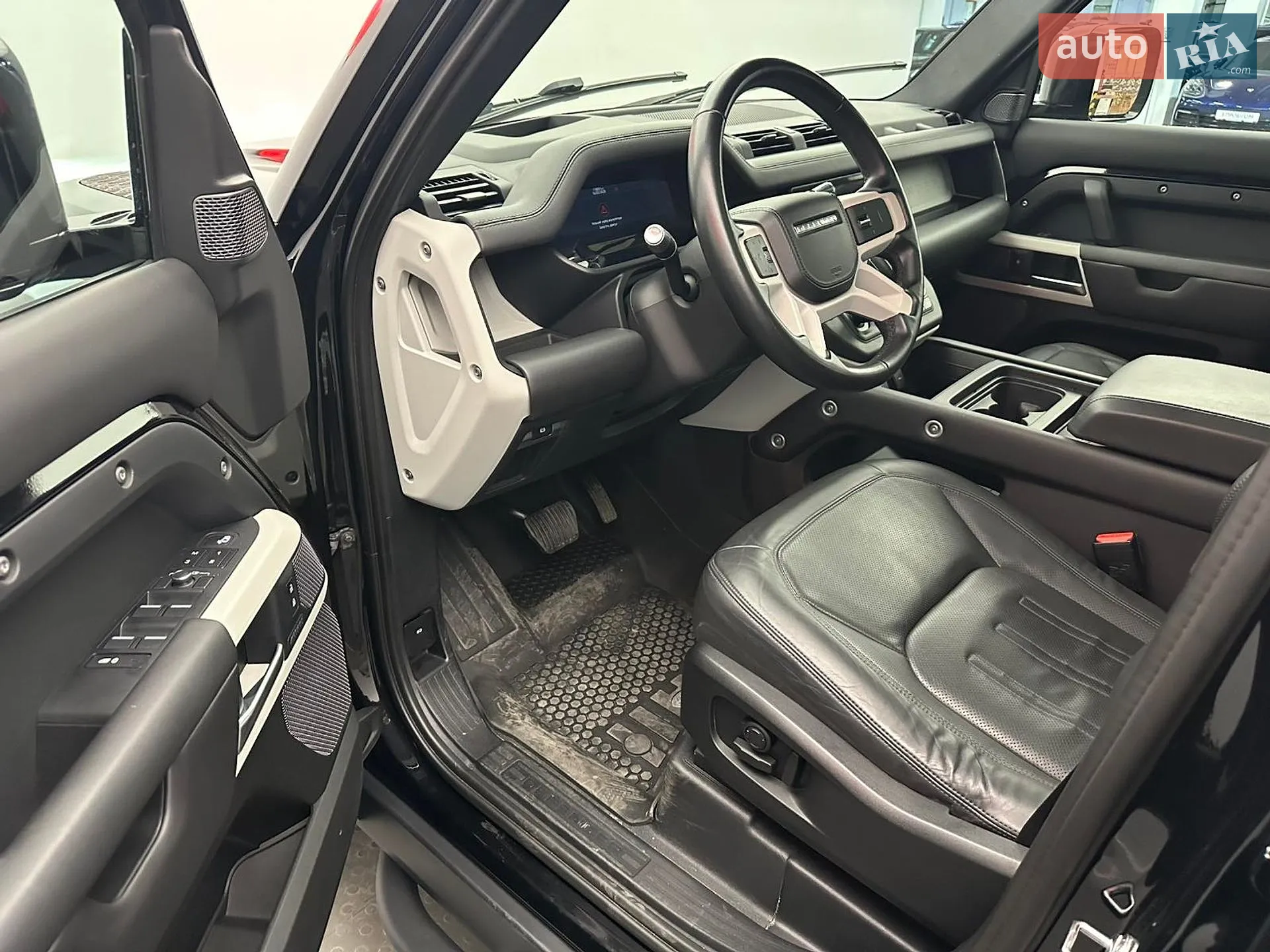 2021 Land Rover Defender - мініатюра 9
