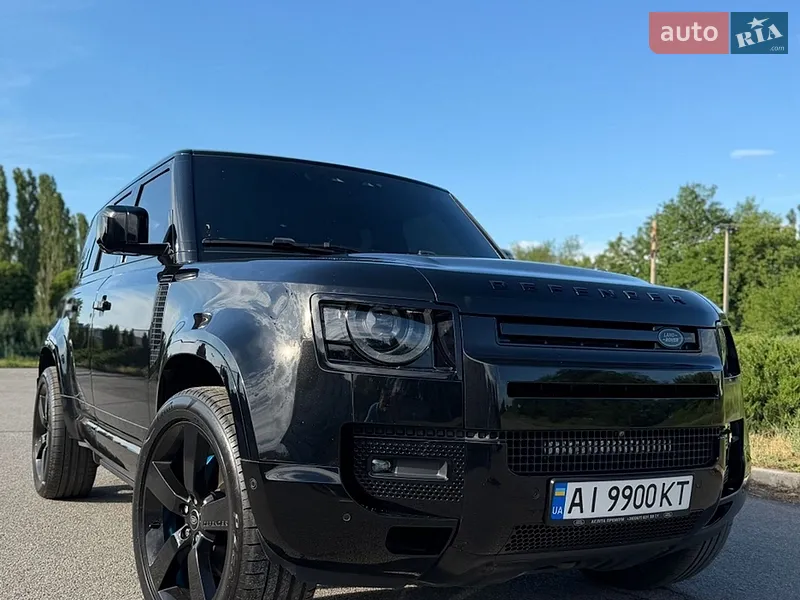 Land Rover Defender