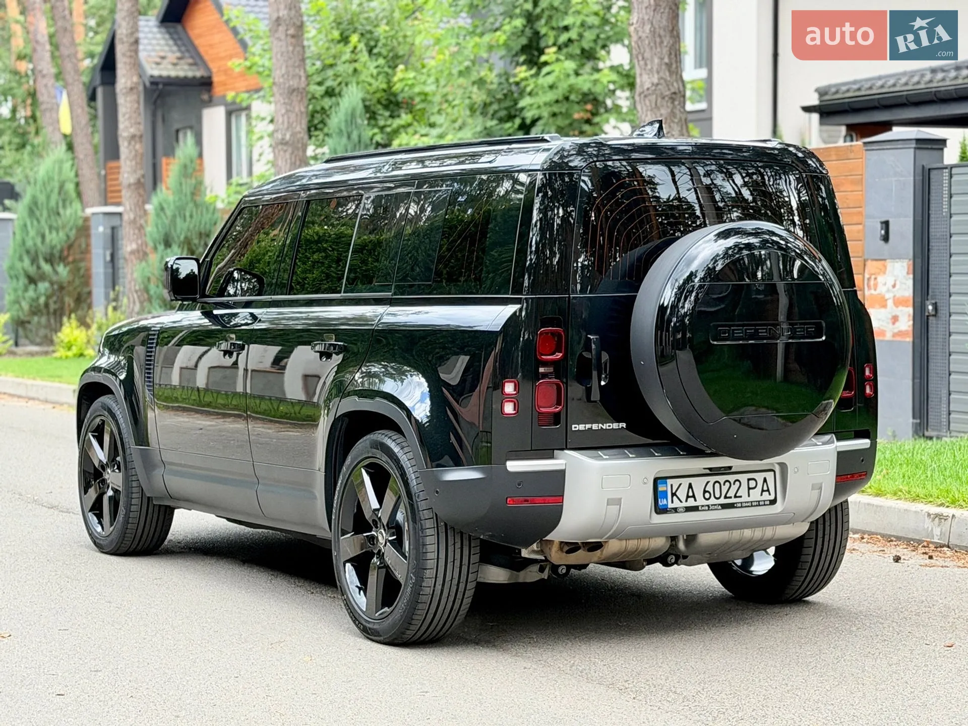2024 Land Rover Defender - мініатюра 2