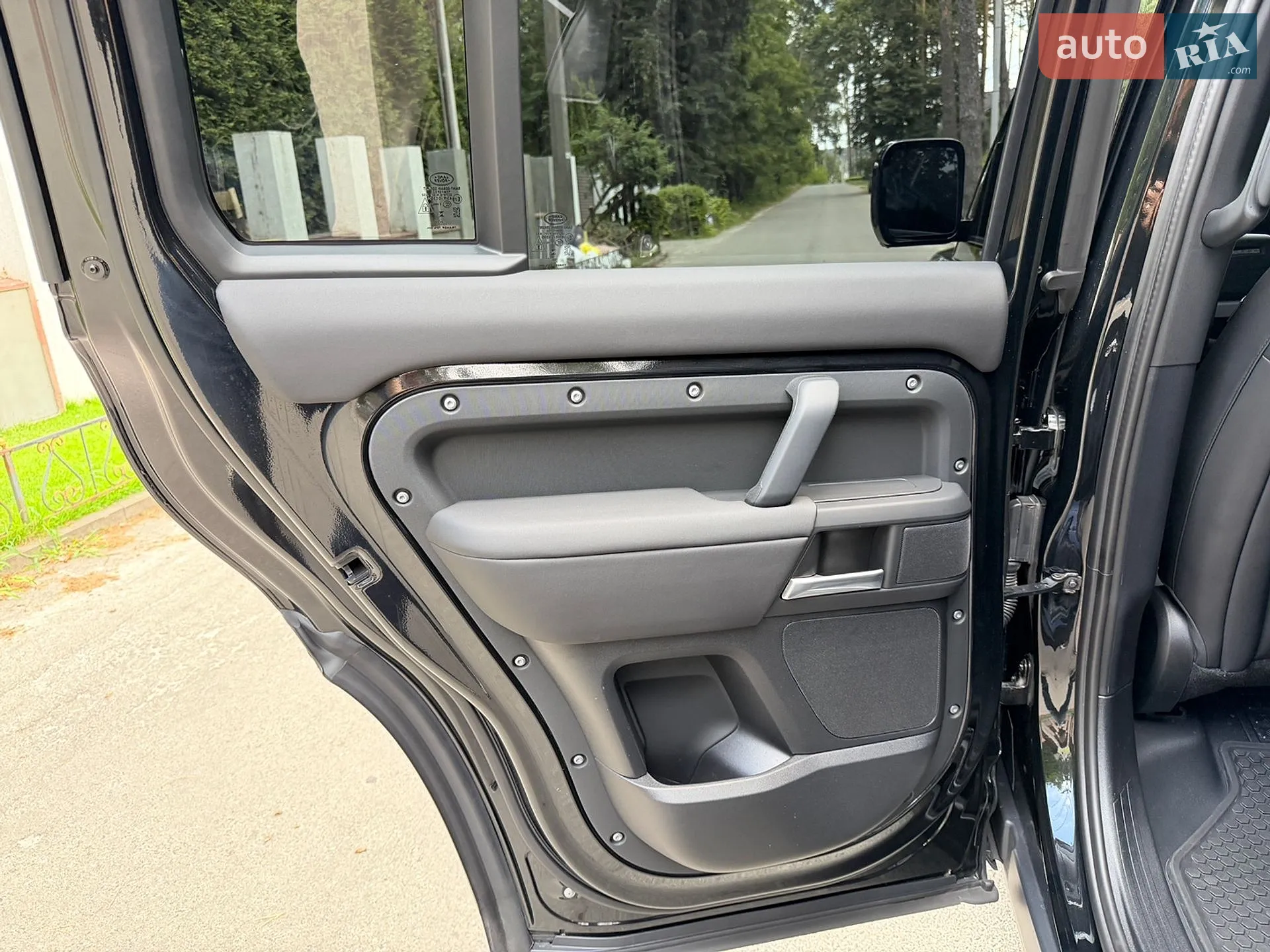2024 Land Rover Defender - мініатюра 86