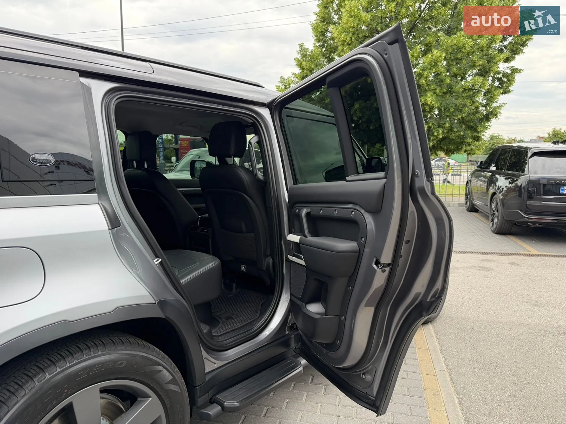 2023 Land Rover Defender - мініатюра 26