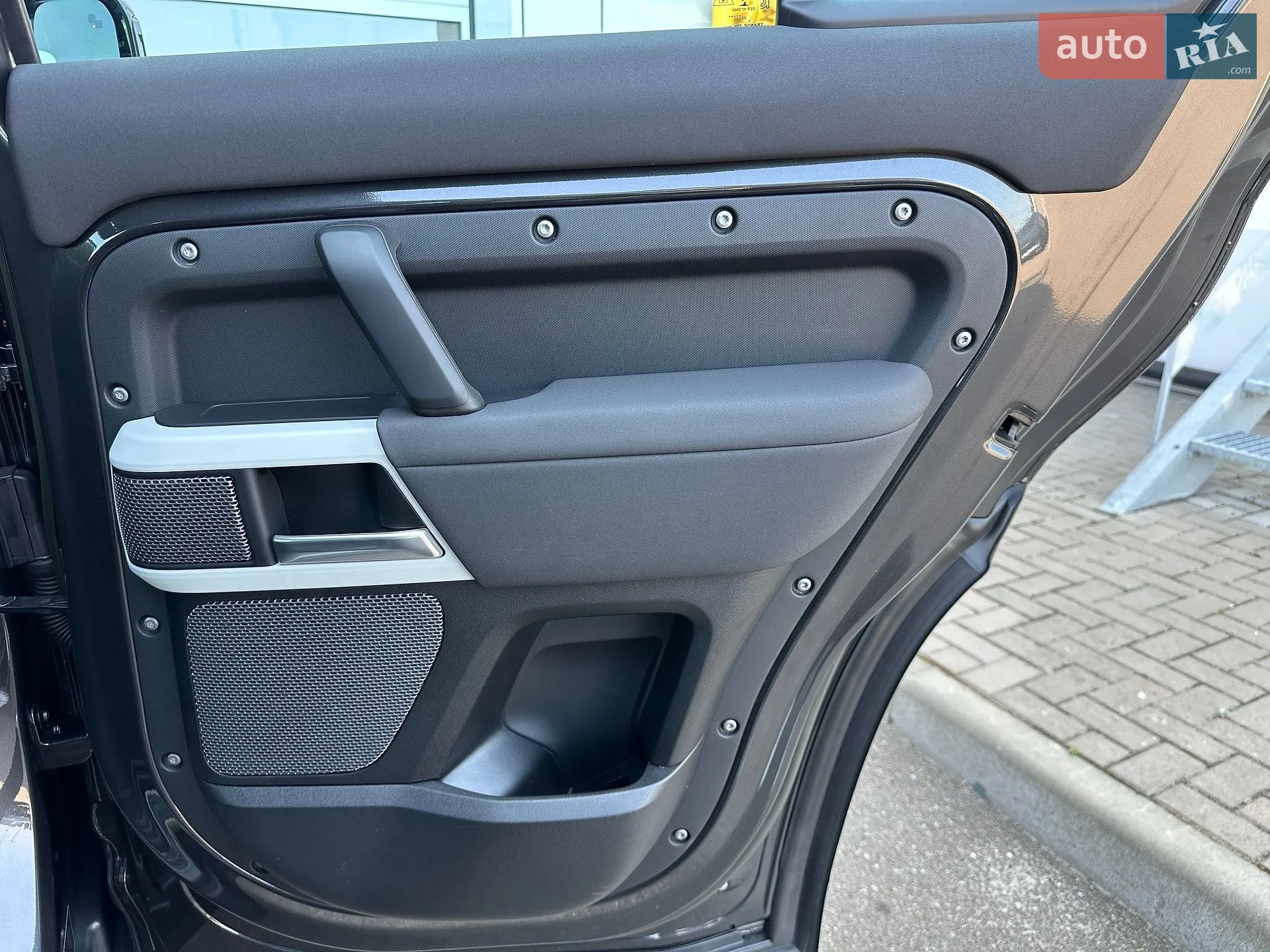 2022 Land Rover Defender - мініатюра 27