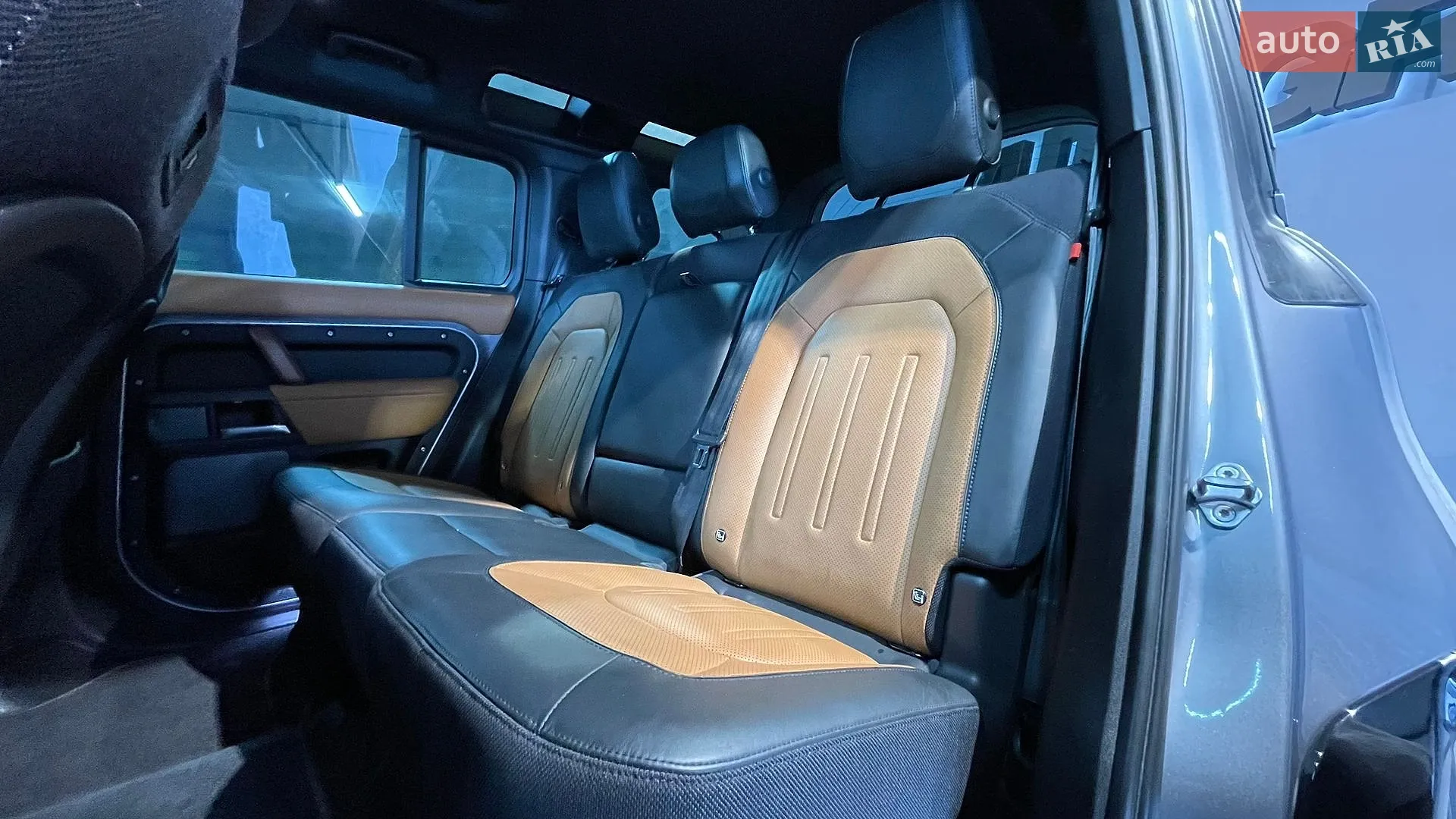 2021 Land Rover Defender - мініатюра 24