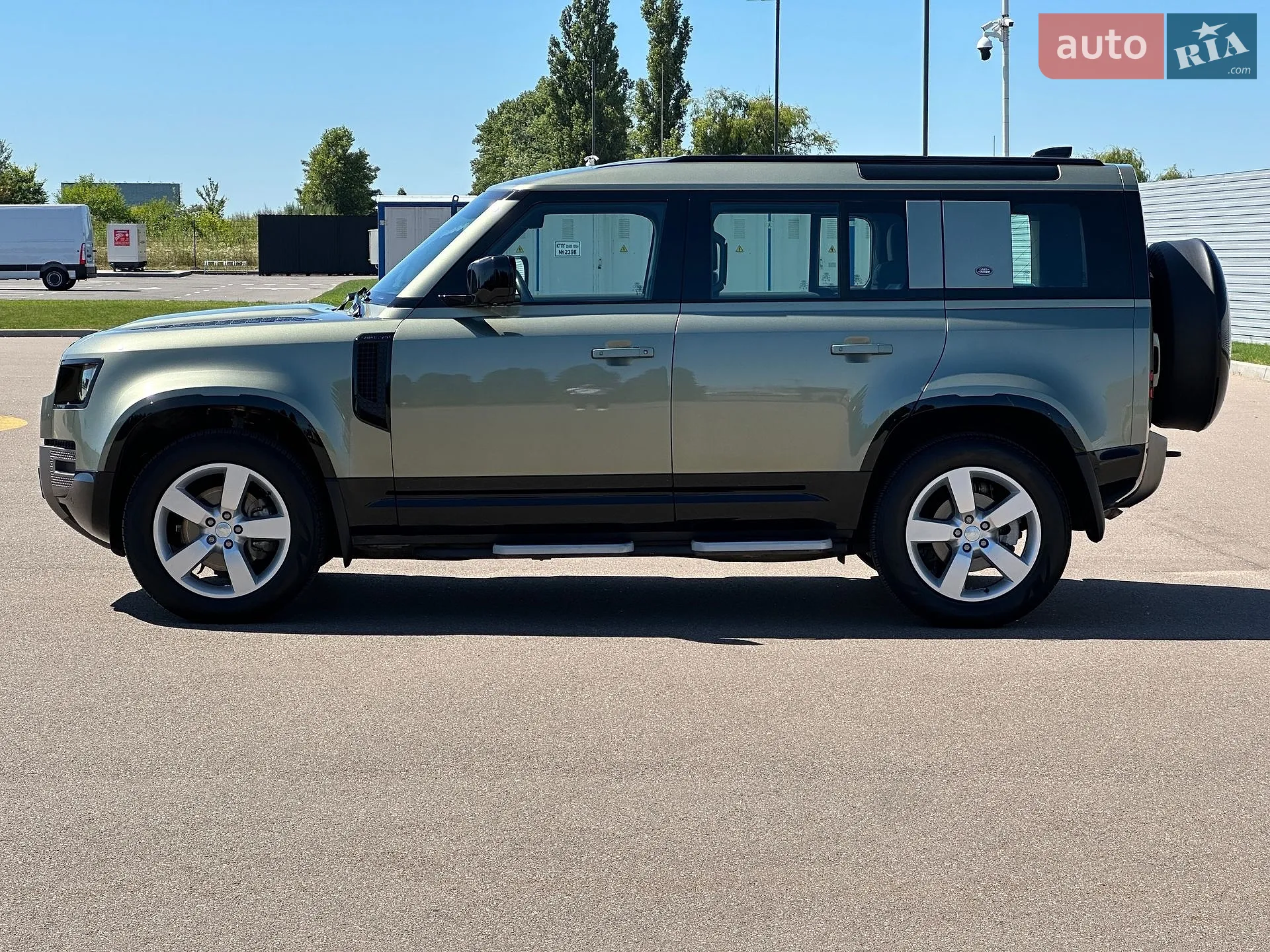 2024 Land Rover Defender - мініатюра 4