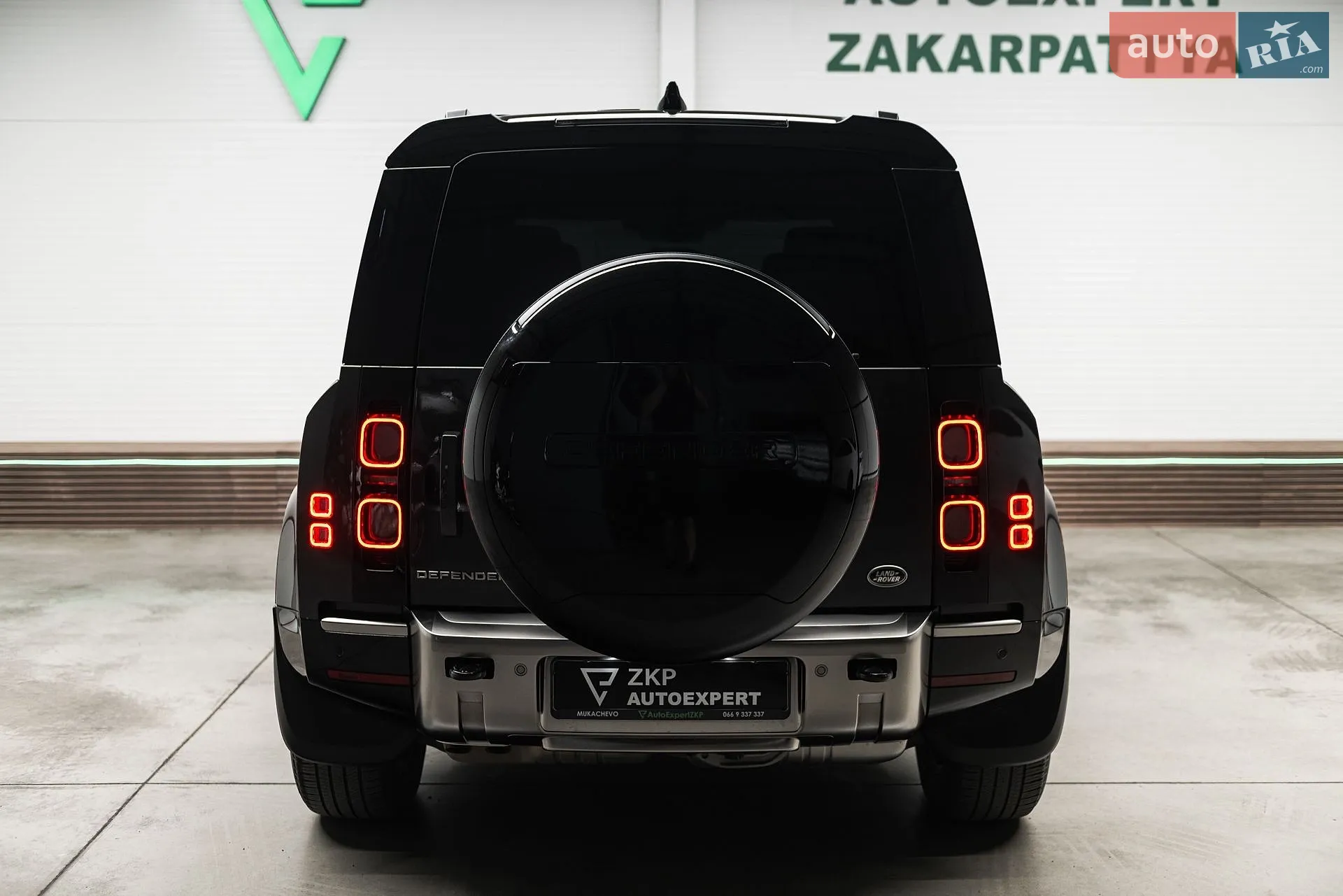 2022 Land Rover Defender - мініатюра 15