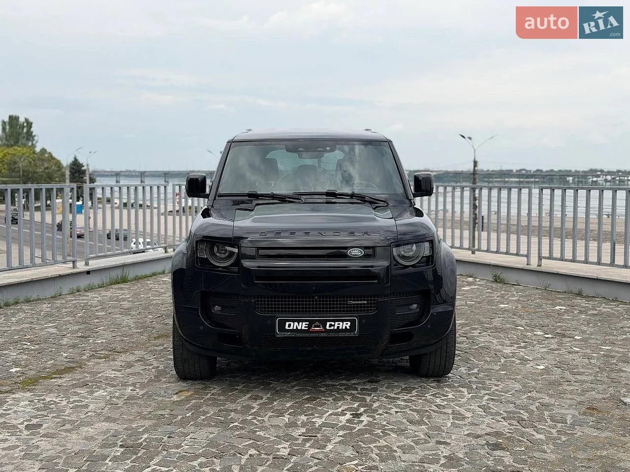 2022 Land Rover Defender - мініатюра 2