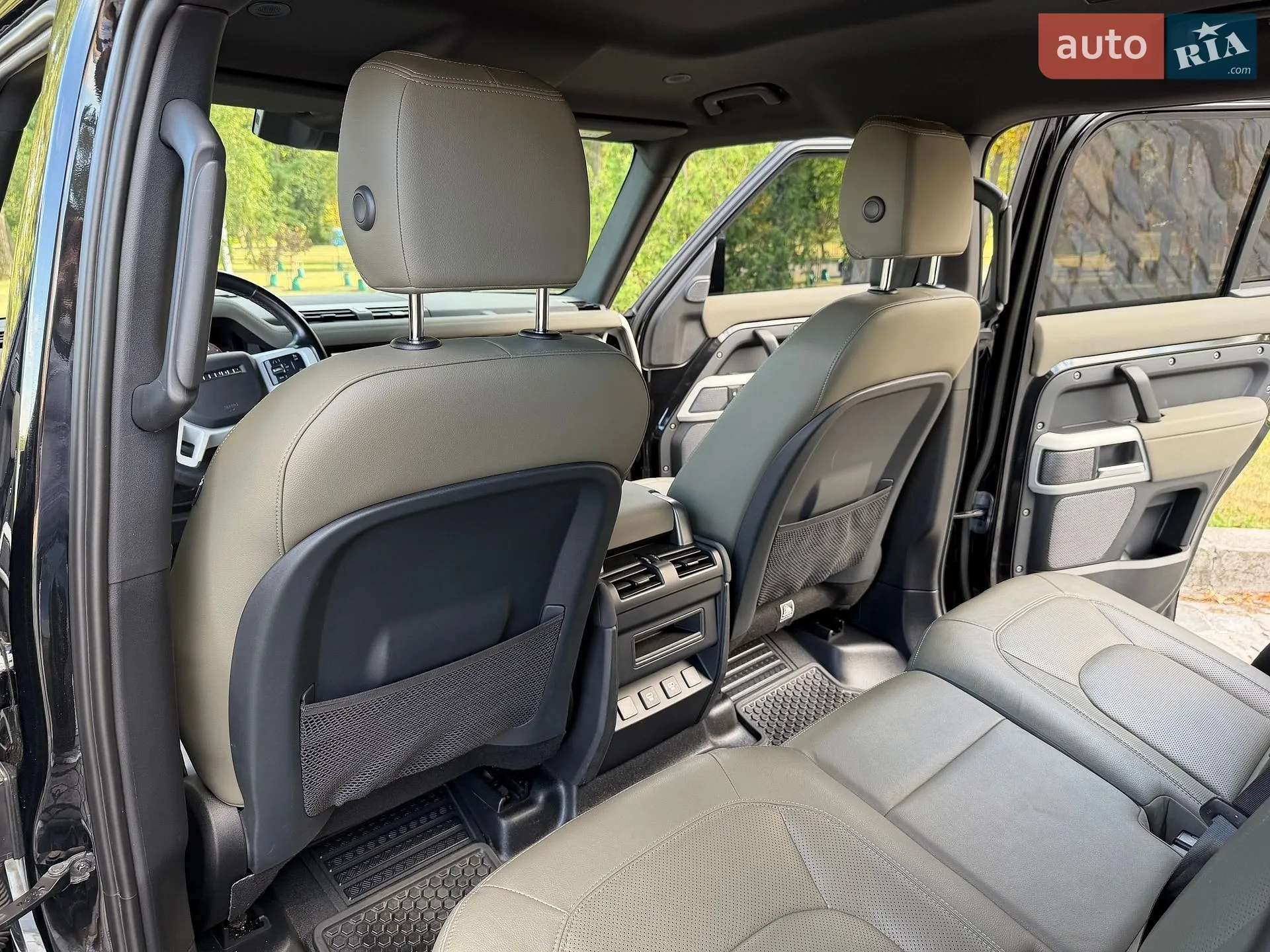 2022 Land Rover Defender - мініатюра 82