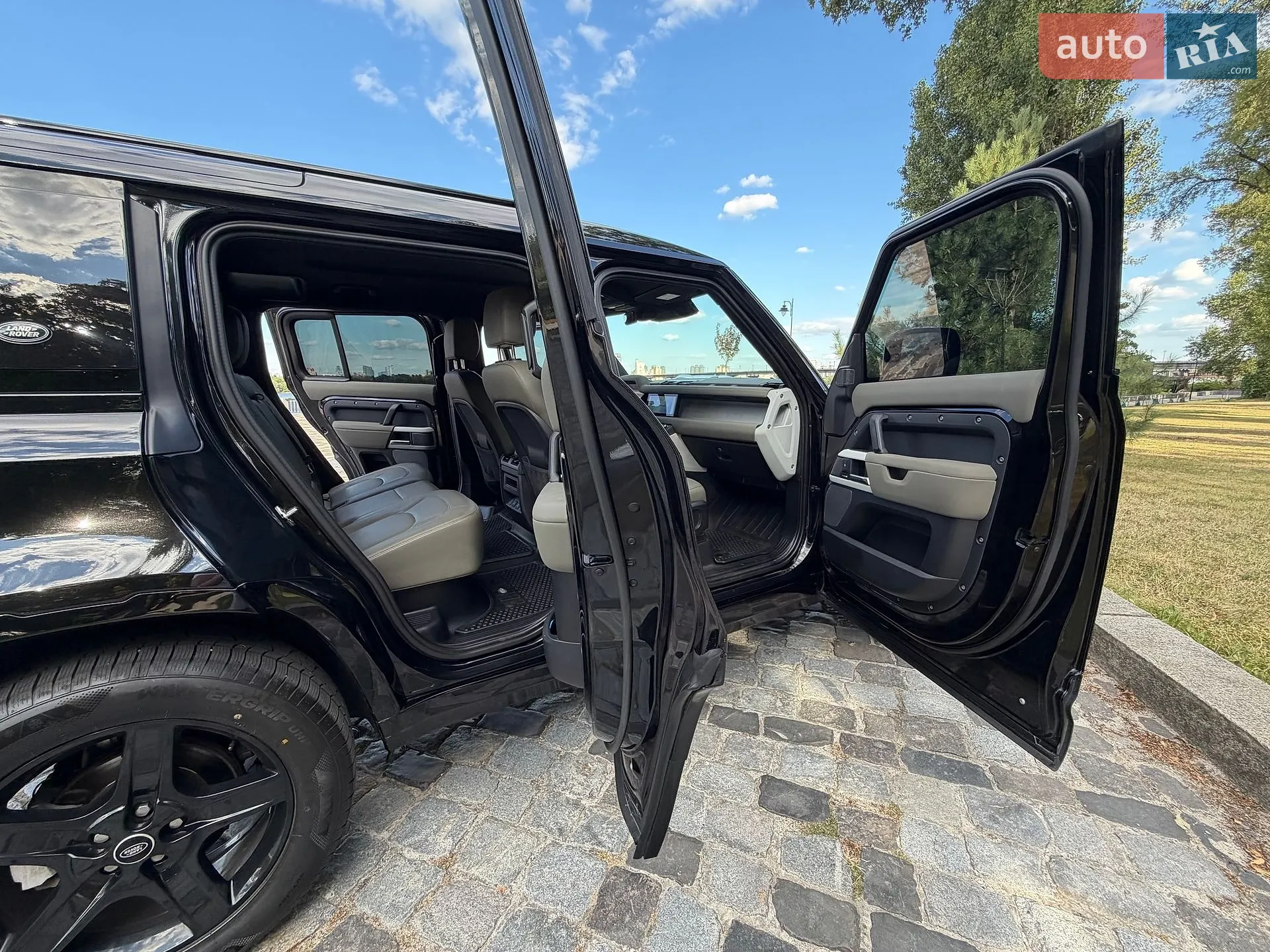 2022 Land Rover Defender - мініатюра 103