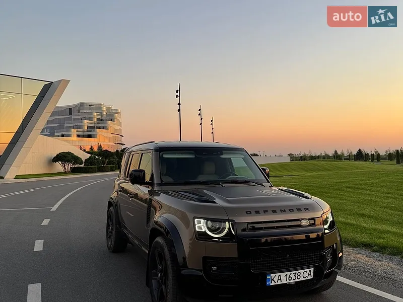 Land Rover Defender 2020