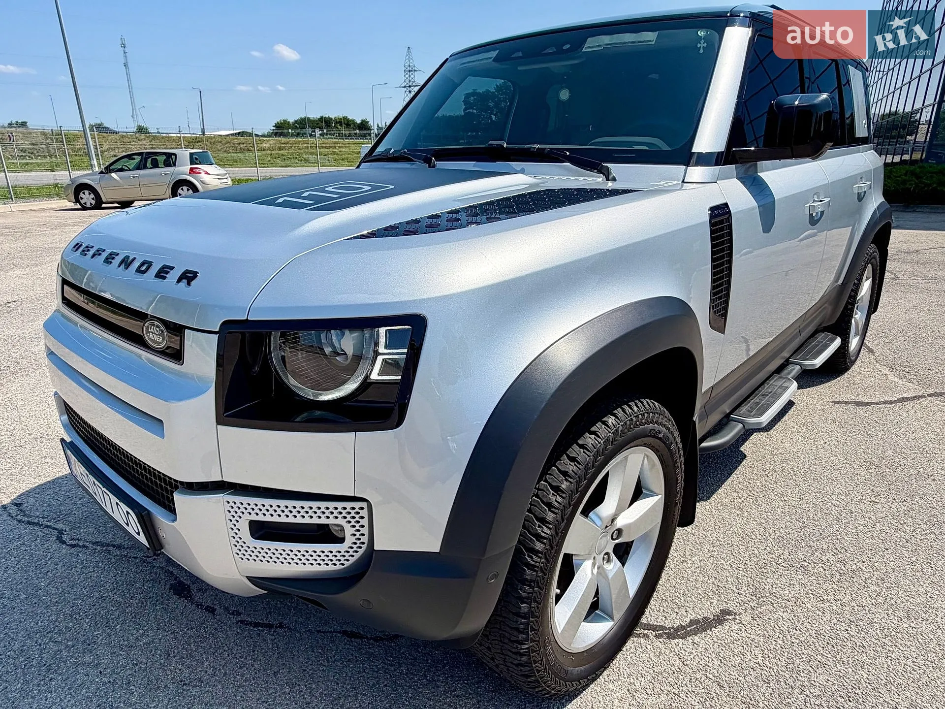 2020 Land Rover Defender - мініатюра 17