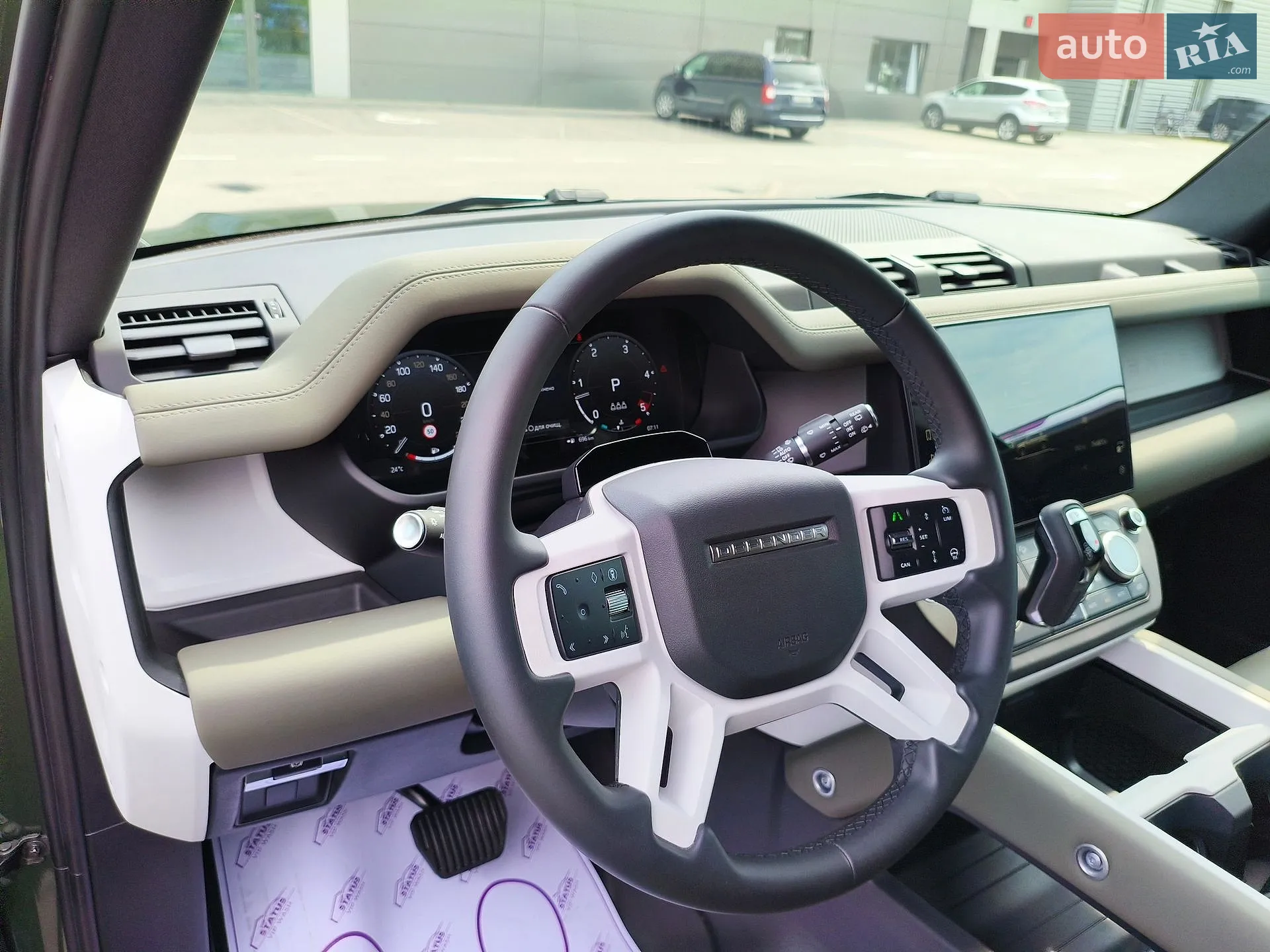 2026 Land Rover Defender - мініатюра 36