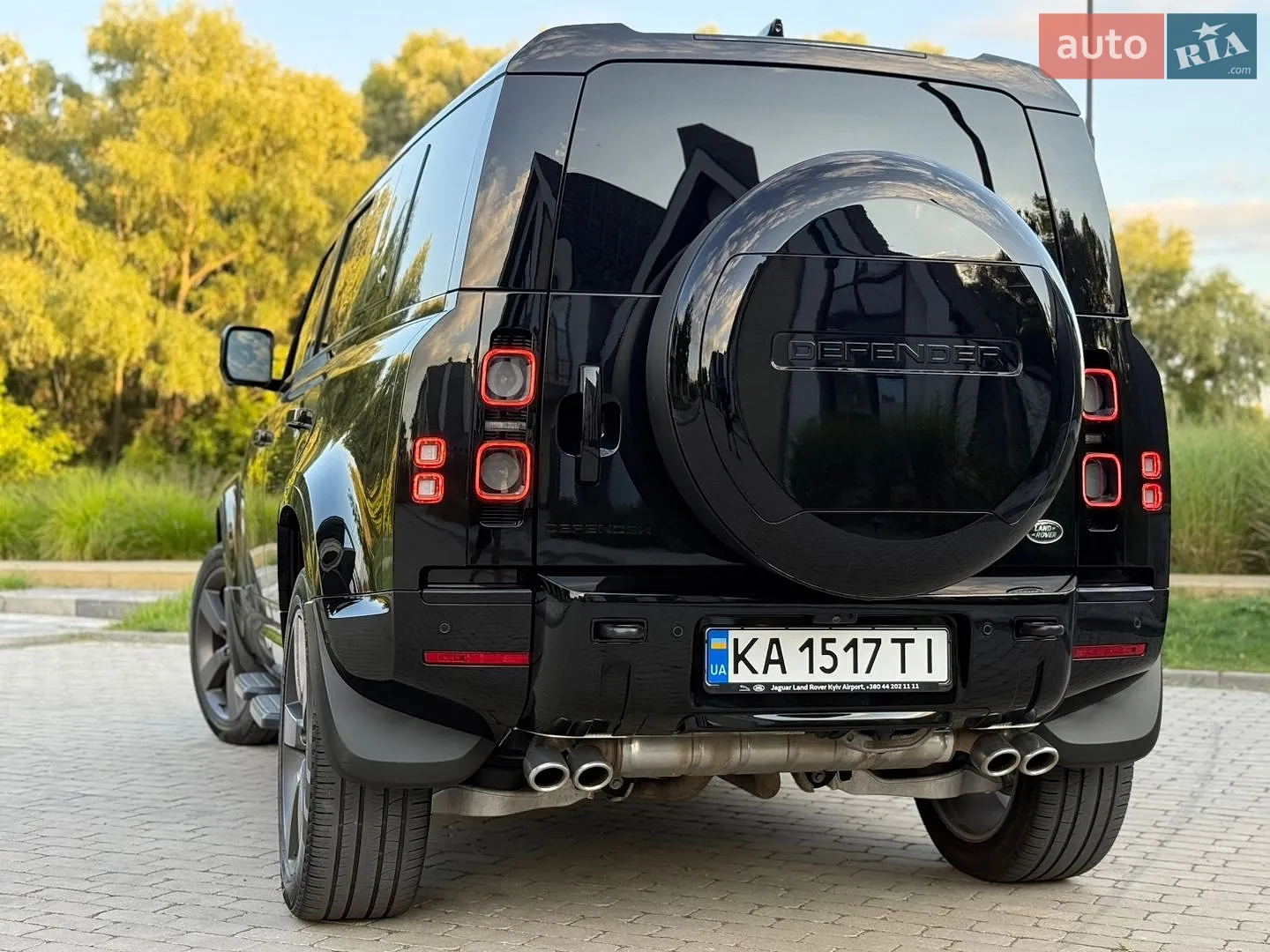 2022 Land Rover Defender - мініатюра 22