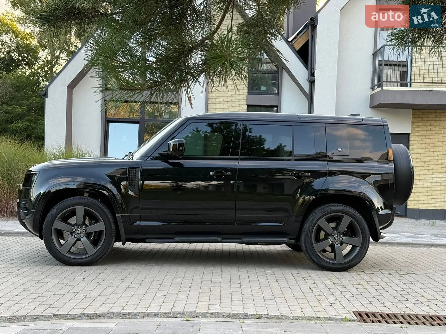 2022 Land Rover Defender - мініатюра 25