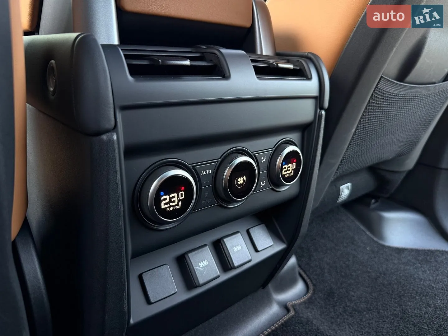 2022 Land Rover Defender - мініатюра 46