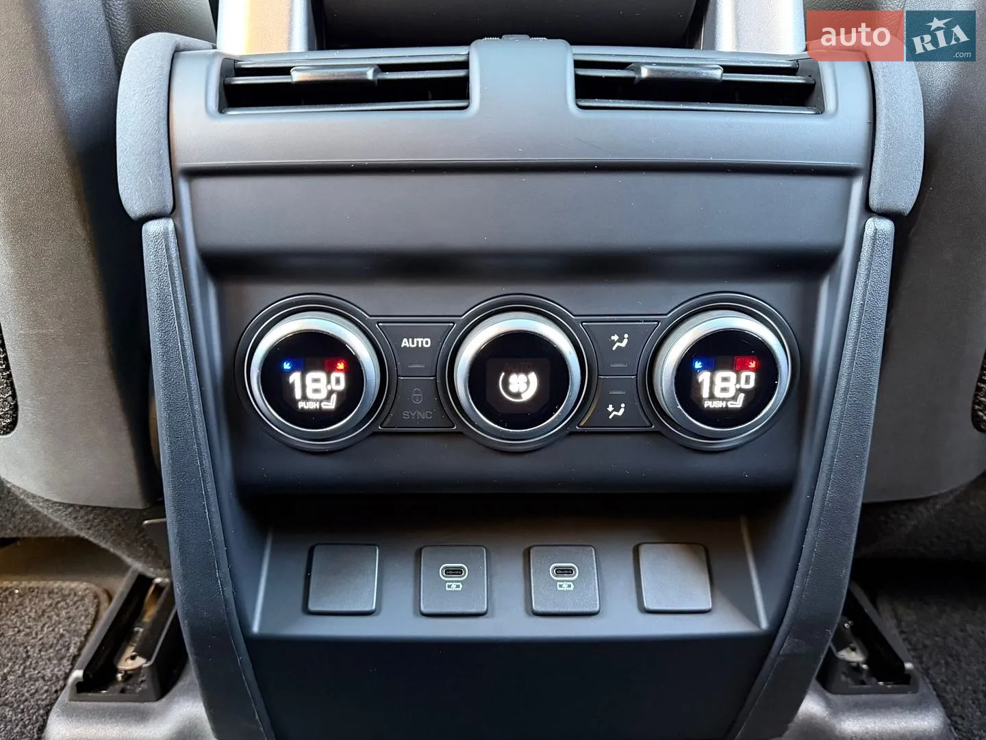 2022 Land Rover Defender - мініатюра 65