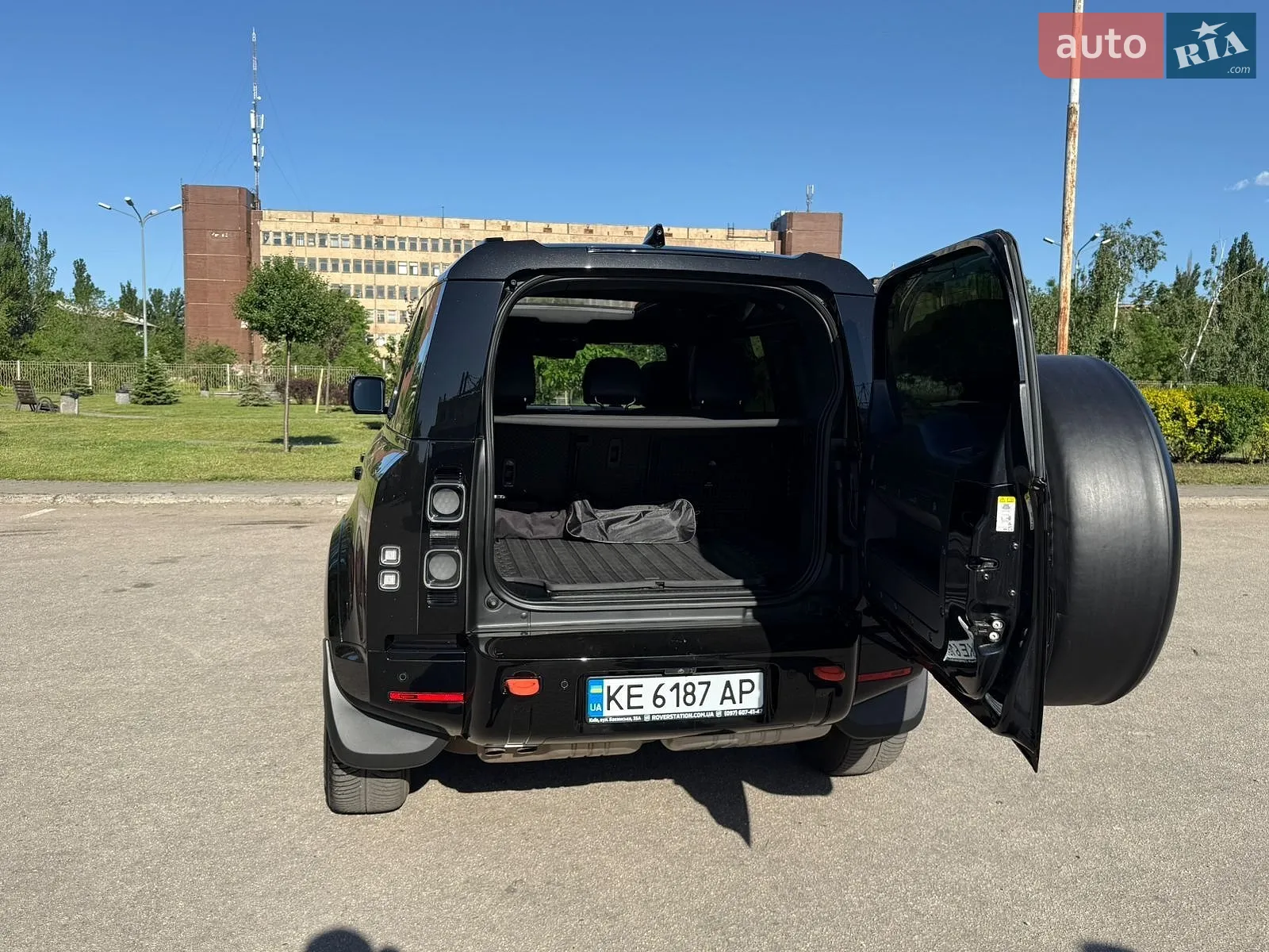 2021 Land Rover Defender - мініатюра 14