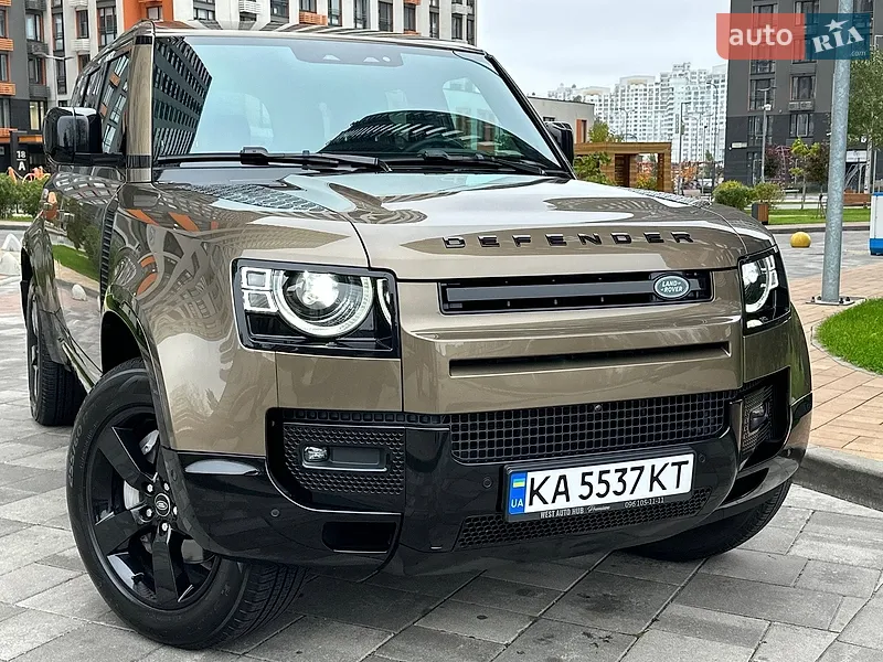 Land Rover Defender 2021