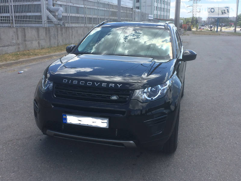 Позашляховик / Кросовер Land Rover Discovery Sport 2015 в 
