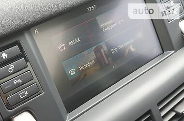 Позашляховик / Кросовер Land Rover Discovery Sport 2017 в 