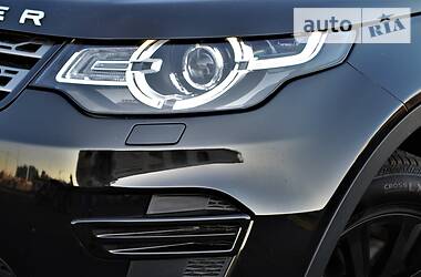 Позашляховик / Кросовер Land Rover Discovery Sport 2016 в 