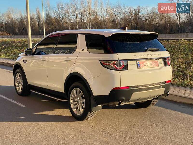 Внедорожник / Кроссовер Land Rover Discovery Sport 2017 в Киеве