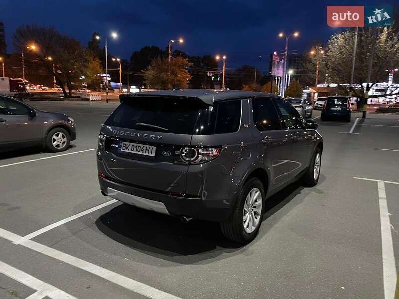 Внедорожник / Кроссовер Land Rover Discovery Sport 2016 в Киеве