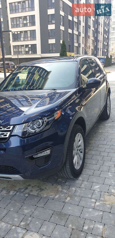 Позашляховик / Кросовер Land Rover Discovery Sport 2015 в Івано-Франківську