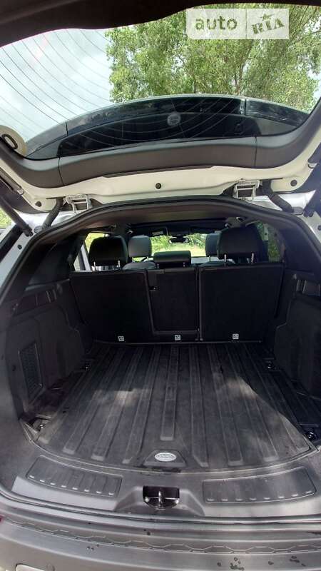 Внедорожник / Кроссовер Land Rover Discovery Sport 2015 в Киеве