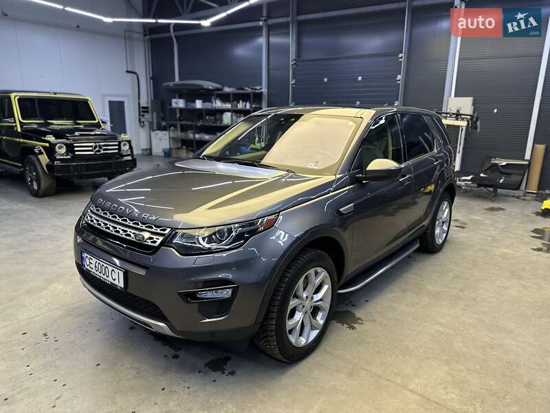 Внедорожник / Кроссовер Land Rover Discovery Sport 2017 в Черновцах