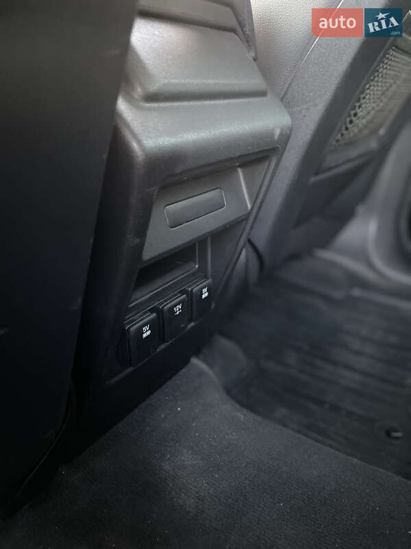 Внедорожник / Кроссовер Land Rover Discovery Sport 2016 в Одессе фото 24 Внедорожник / Кроссовер Land Rover Discovery Sport 2016 в Одессе