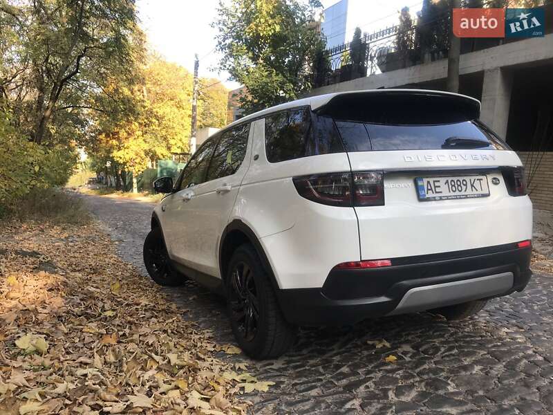 Внедорожник / Кроссовер Land Rover Discovery Sport 2020 в Киеве фото 11 Внедорожник / Кроссовер Land Rover Discovery Sport 2020 в Киеве