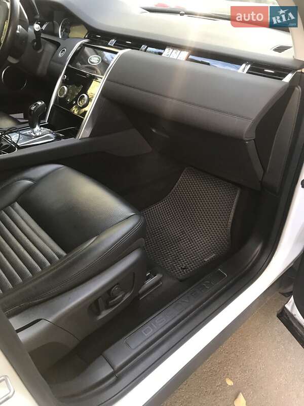 Внедорожник / Кроссовер Land Rover Discovery Sport 2020 в Киеве фото 19 Внедорожник / Кроссовер Land Rover Discovery Sport 2020 в Киеве