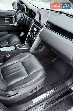 Внедорожник / Кроссовер Land Rover Discovery Sport 2016 в 