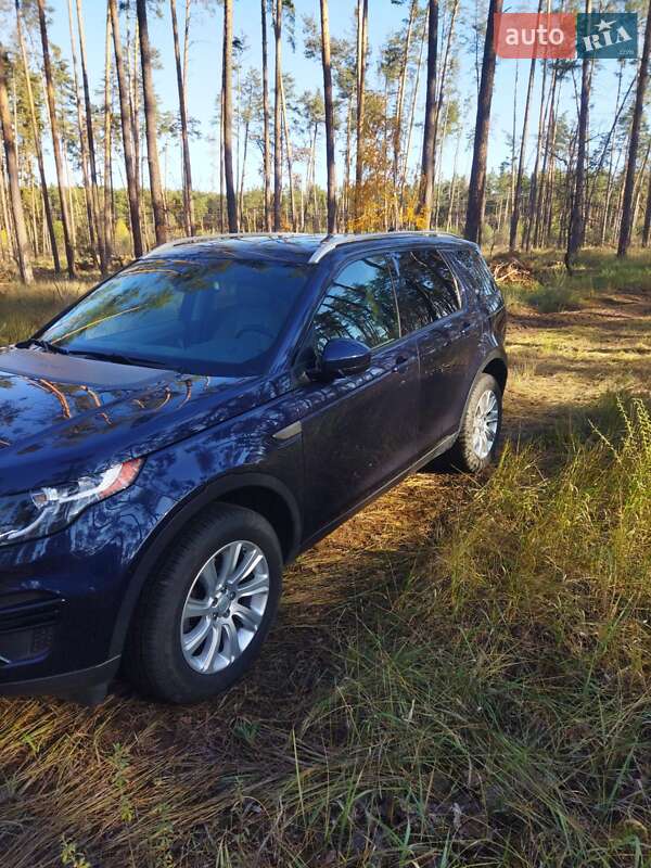 Внедорожник / Кроссовер Land Rover Discovery Sport 2015 в Черкассах
