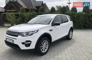 Позашляховик / Кросовер Land Rover Discovery Sport 2018 в 