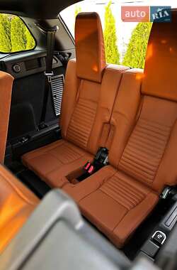 Позашляховик / Кросовер Land Rover Discovery Sport 2015 в 