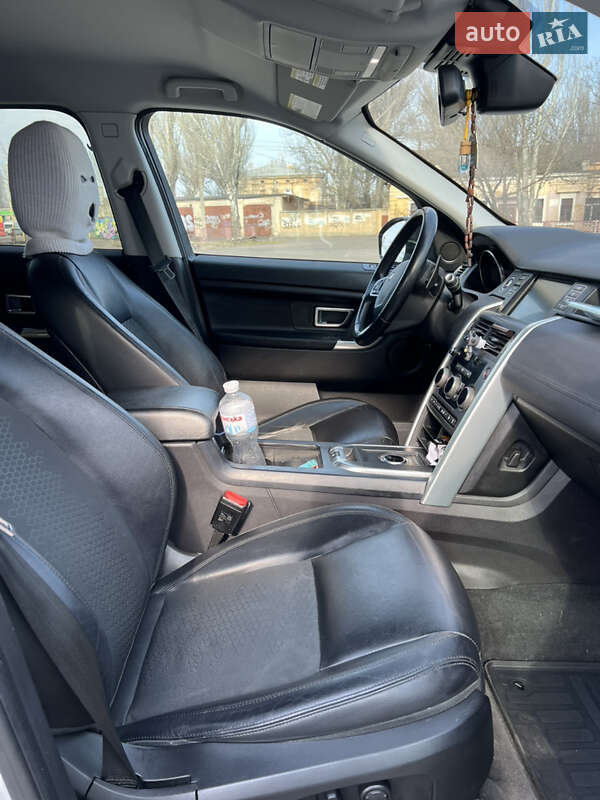 Внедорожник / Кроссовер Land Rover Discovery Sport 2016 в Одессе фото 10 Внедорожник / Кроссовер Land Rover Discovery Sport 2016 в Одессе