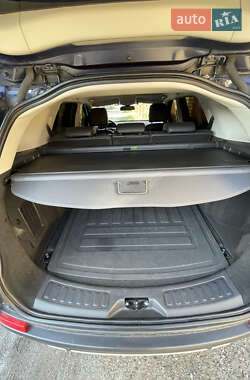 Внедорожник / Кроссовер Land Rover Discovery Sport 2015 в 