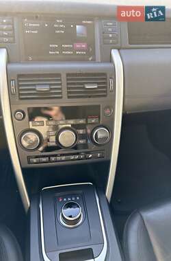 Внедорожник / Кроссовер Land Rover Discovery Sport 2018 в 