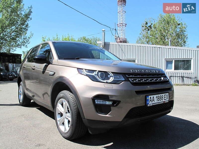 Внедорожник / Кроссовер Land Rover Discovery Sport 2016 в Киеве
